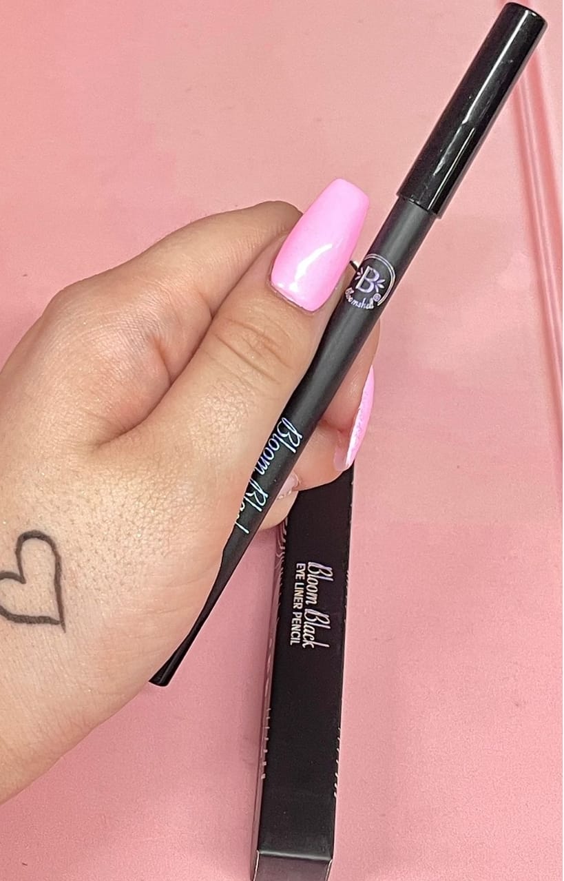 LAPIZ DE OJOS NEGRO BLOMSHELL